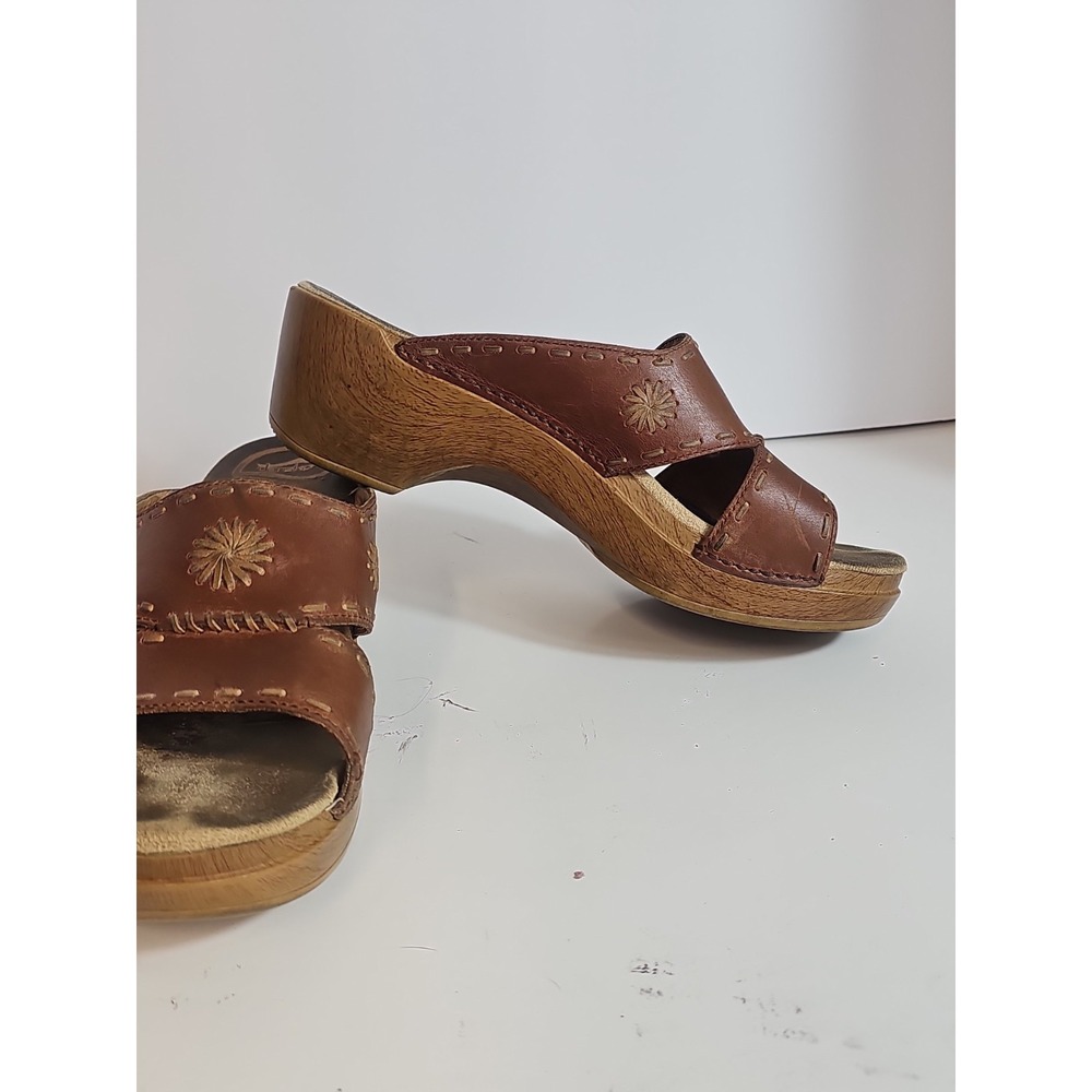 Dansko Womens Size 40/9.5 Slip On Clog Sandals Sunny Brown Leather Wedge Slides - Picture 3 of 12